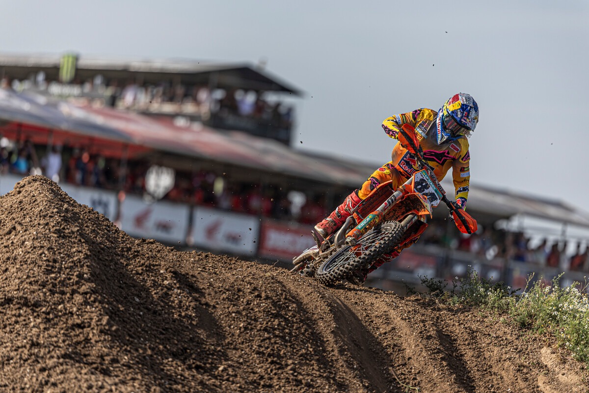 696138_Herlings_12_MXGP_GB_2025_22A5744_12th Rd MXGP 2025 _ Matterley Basin _GBR_
