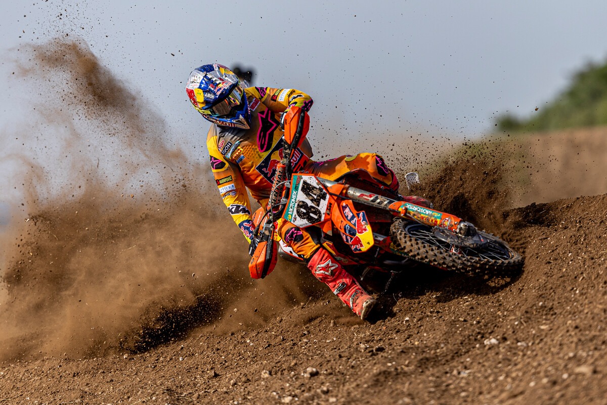 696147_Herlings_12_MXGP_GB_2025_22A6842_12th Rd MXGP 2025 _ Matterley Basin _GBR_